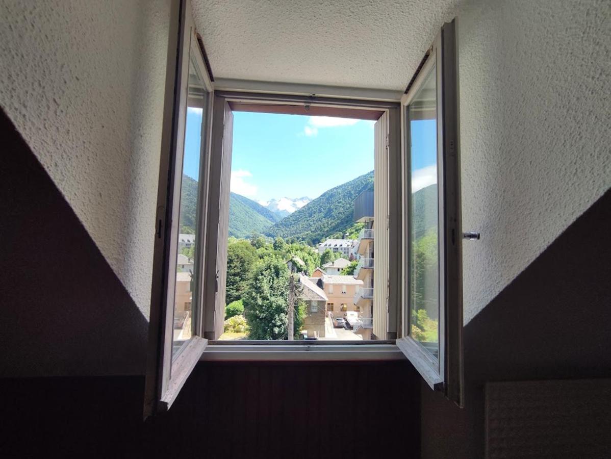 Au Cocon De Joy, T3 Duplex, Wifi, 4 Personnes Apartment Bagneres-de-Luchon Exterior photo